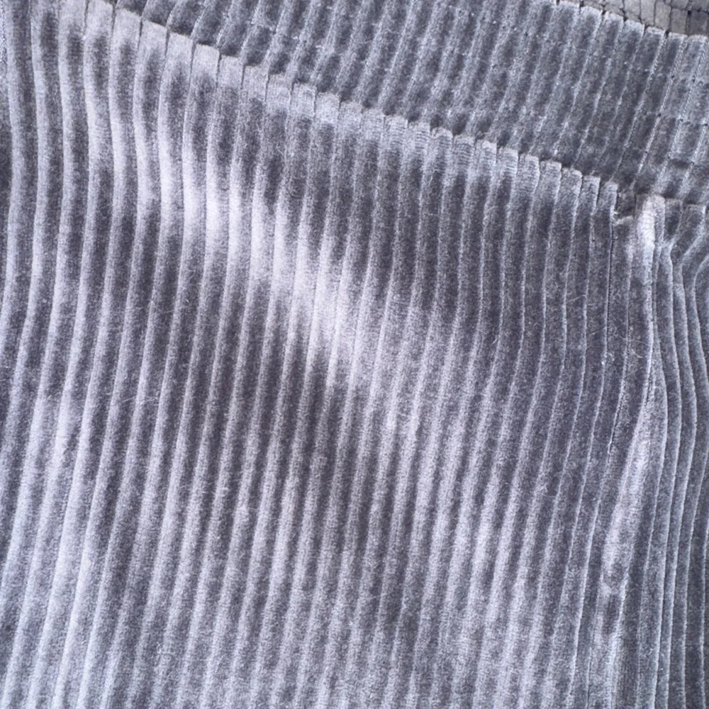 Aerie Groove-On Velour High Waisted Flare Pant - Picture 3 of 5